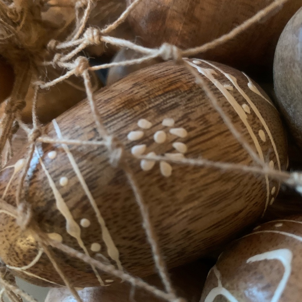 Wooden Easter Eggs, NEW WITH TAG, Gardeners Eden, 12 BROWN, sold as 1 set of 12. - Picture 6 of 6